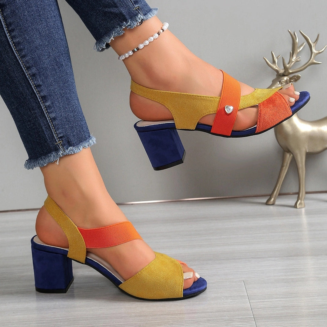 Elara™ | Comfortable Heels with Crisscross Straps