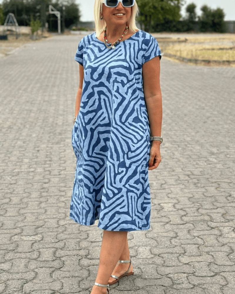 QUORINA | RELAXED MIDI DRESS WITH ROUND NECKLINE