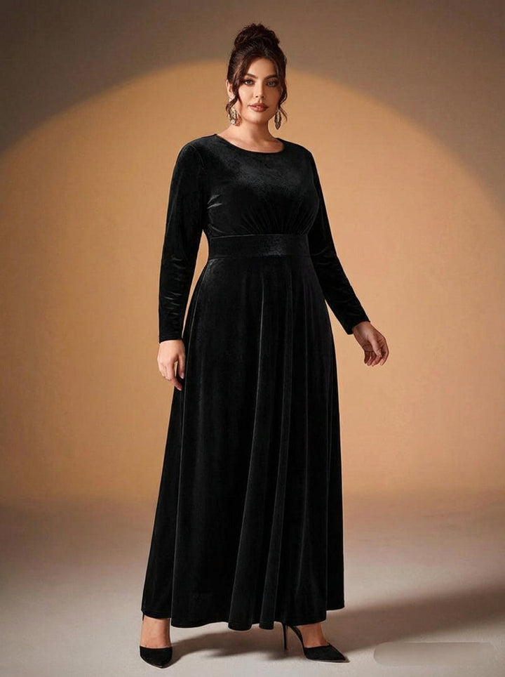 Beatrice | Long-Sleeve Velvet Maxi Dress