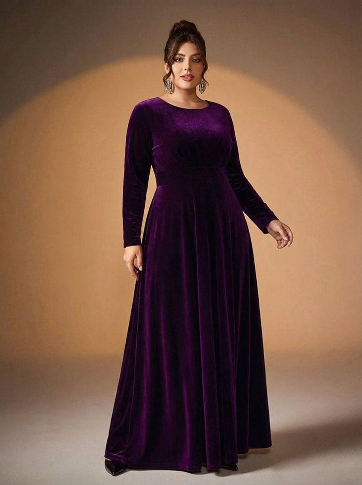 Beatrice | Long-Sleeve Velvet Maxi Dress