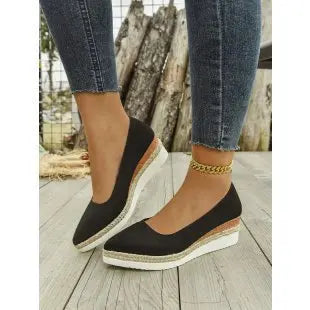 Isla - Pointed Toe Platform Slip-On Shoes