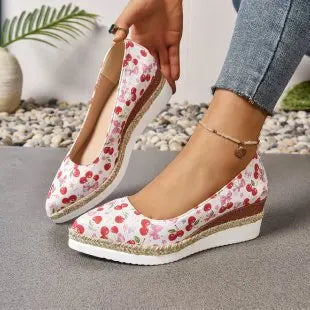 Isla - Pointed Toe Platform Slip-On Shoes