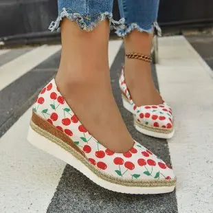 Isla - Pointed Toe Platform Slip-On Shoes