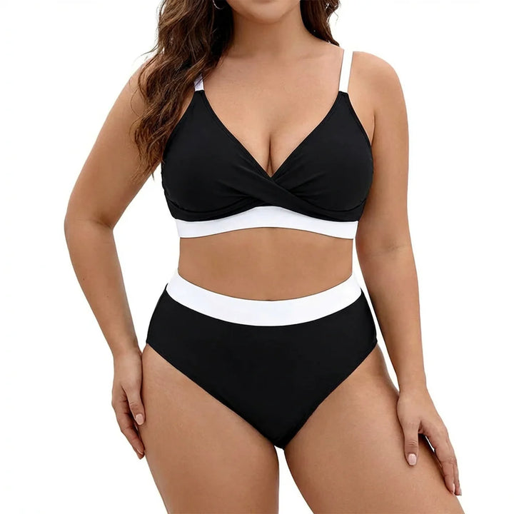 Sarena | Your tummy-shaping bikini set with a stylish V-neck