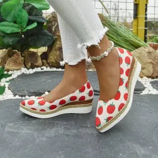 Isla - Pointed Toe Platform Slip-On Shoes