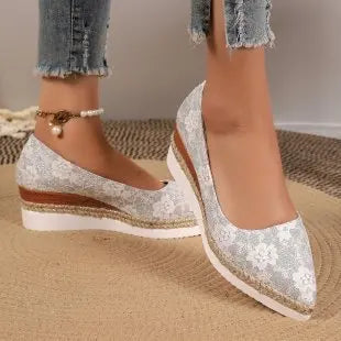 Isla - Pointed Toe Platform Slip-On Shoes