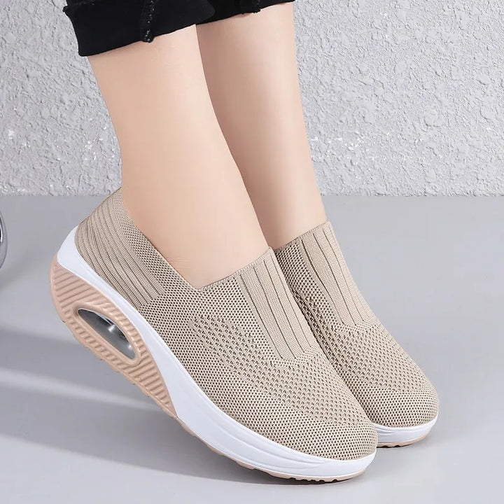 Nora - Lightweight Slip-On Air Cushion Sneakers