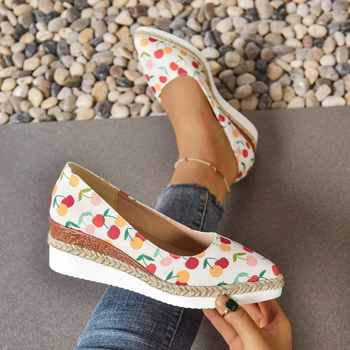 Isla - Pointed Toe Platform Slip-On Shoes