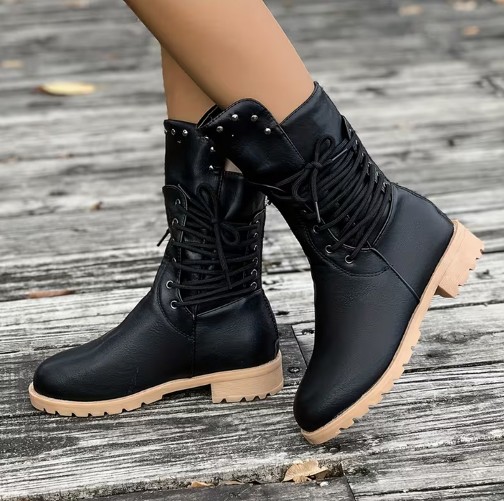 Cathlyn | Vintage Lace-Up Boots