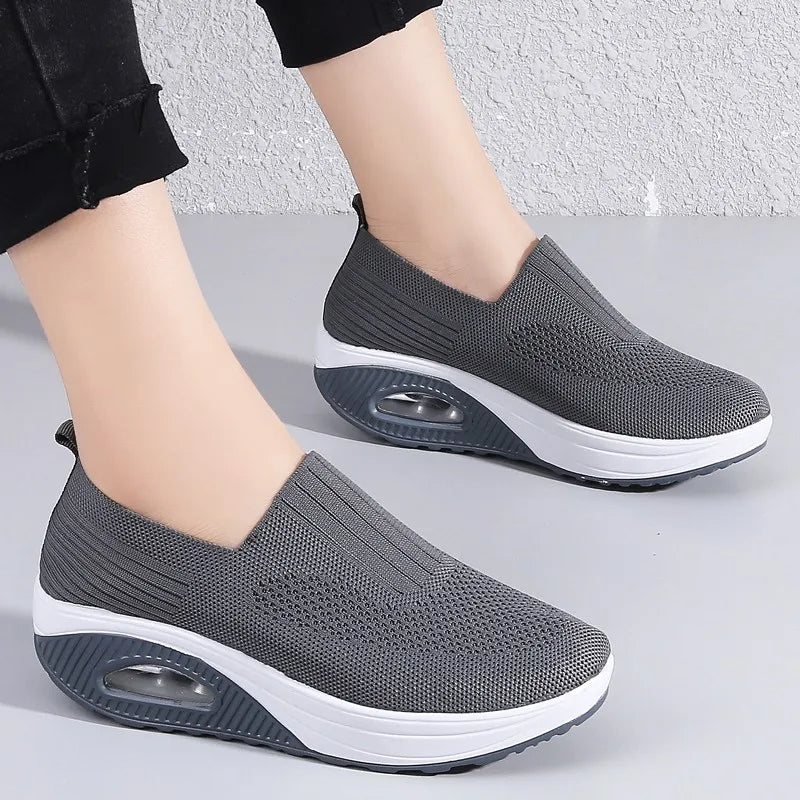 Nora - Lightweight Slip-On Air Cushion Sneakers