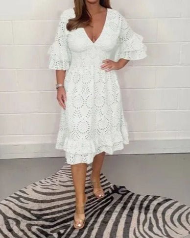 Alva - Elegant Lace Dress
