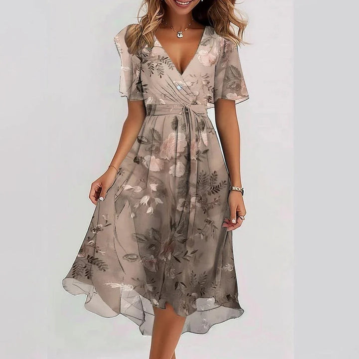 Priscilla | Elegant Short-Sleeved Dress