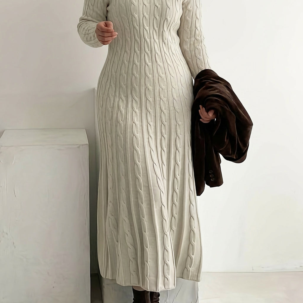 Evelyn | Cozy Cable-Knit Maxi Dress