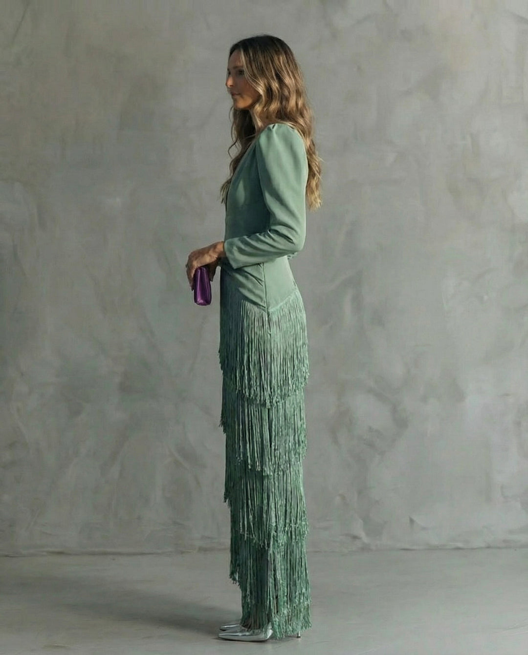 Clara · Elegant dress with fringe sleeves