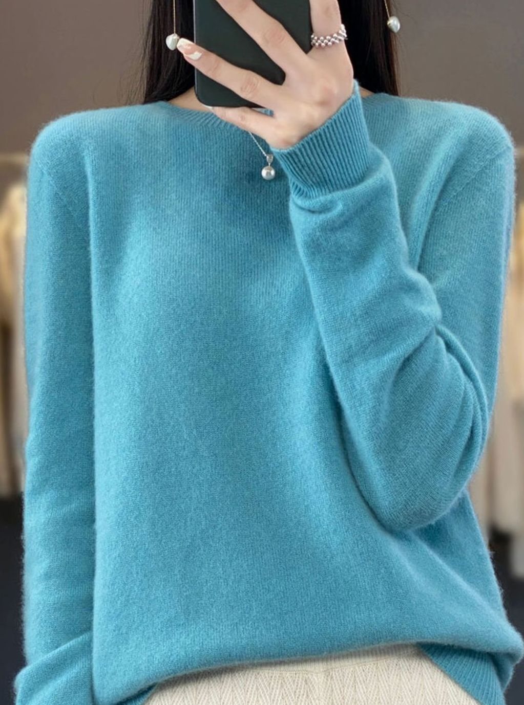 Men's Relaxed-Fit Crew-Neck Comfortable Sweater - Blue Violet