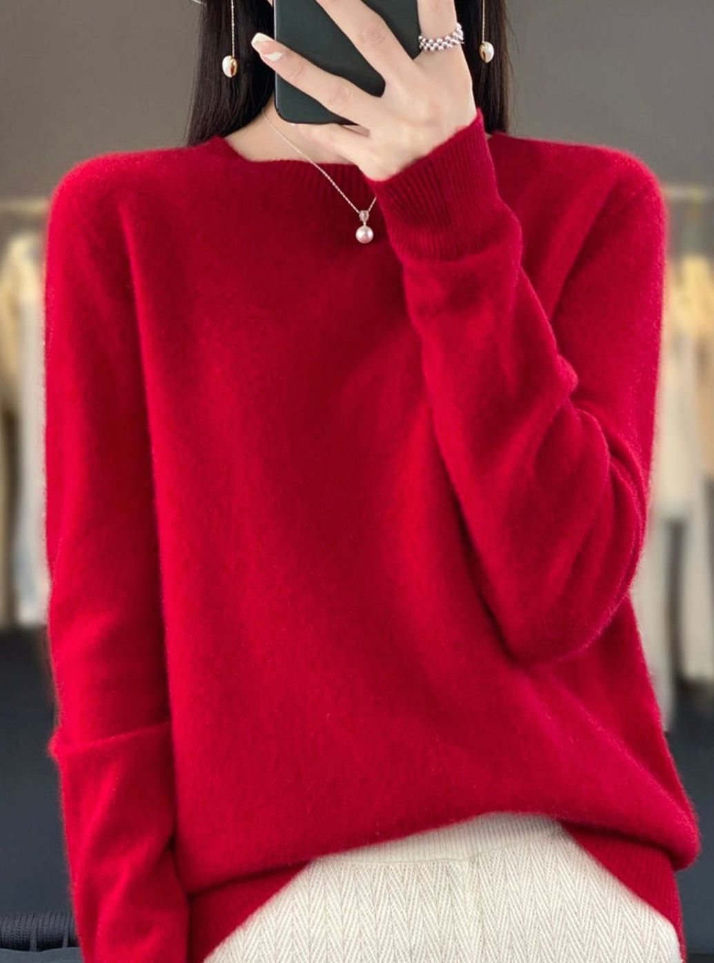 Men's Relaxed-Fit Crew-Neck Comfortable Sweater