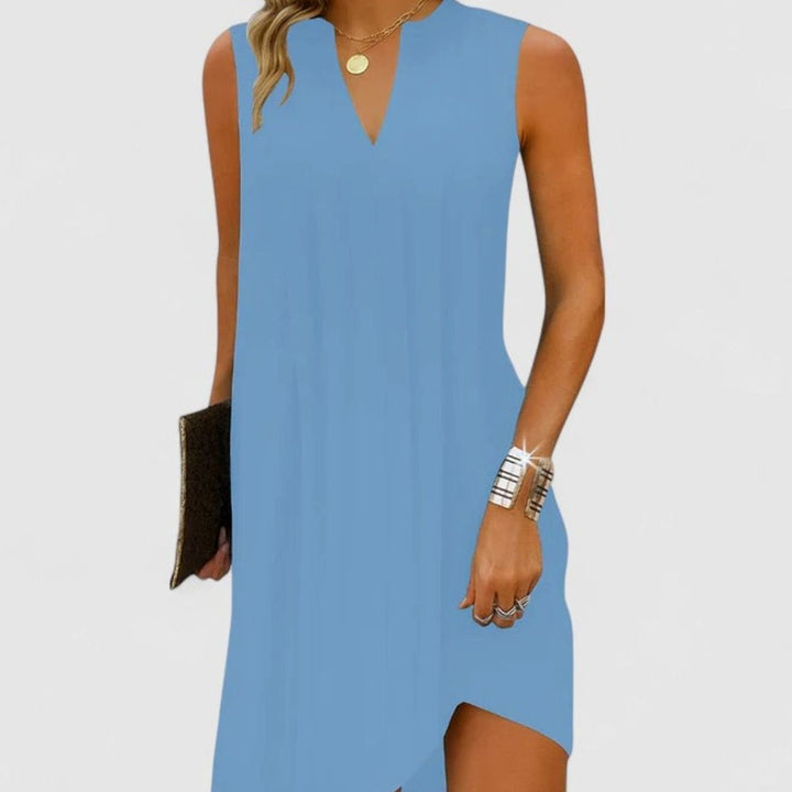 Women's Flattering Dress Sleeveless V-Neck Pleated Knee-Length Shift