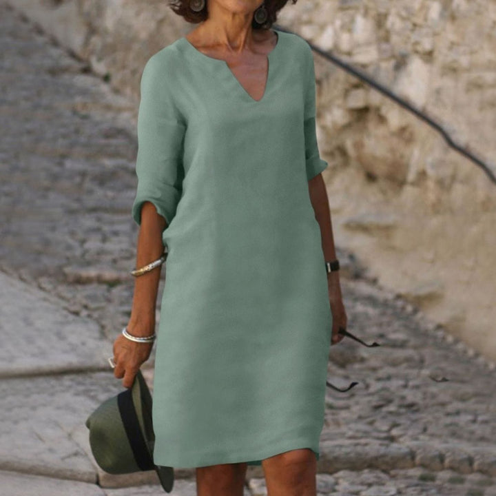 Women's Loose-Fit V-Neck Half-Sleeve Casual Midi Dress - Light Green