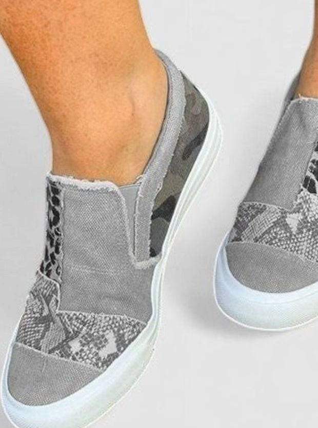 Women's Mixed Animal Print Slip-On Sneakers Arch Support Non-Slip Sole