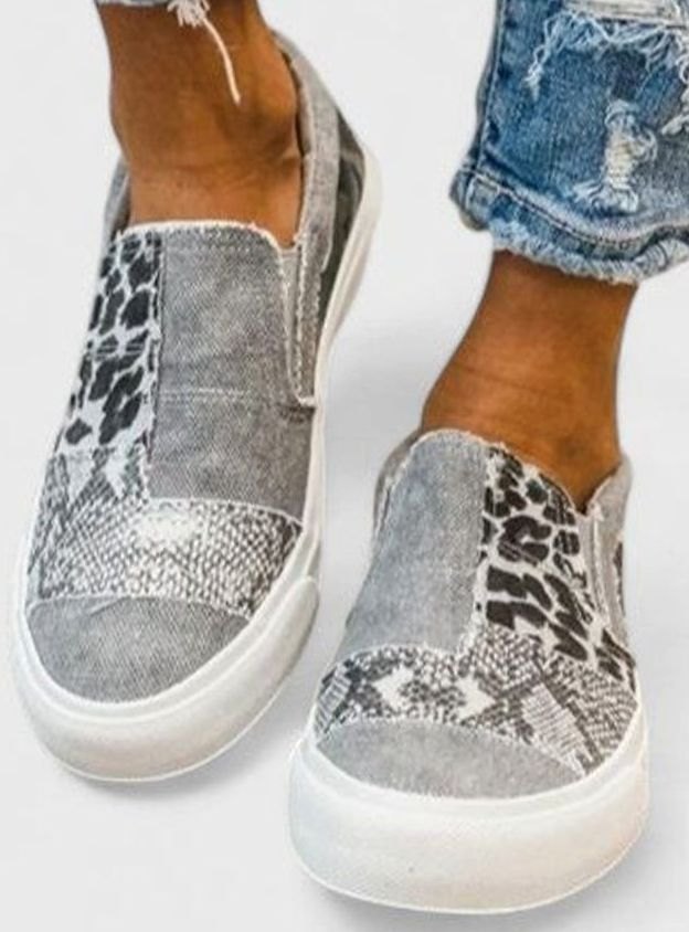 Women's Mixed Animal Print Slip-On Sneakers Arch Support Non-Slip Sole - Gray