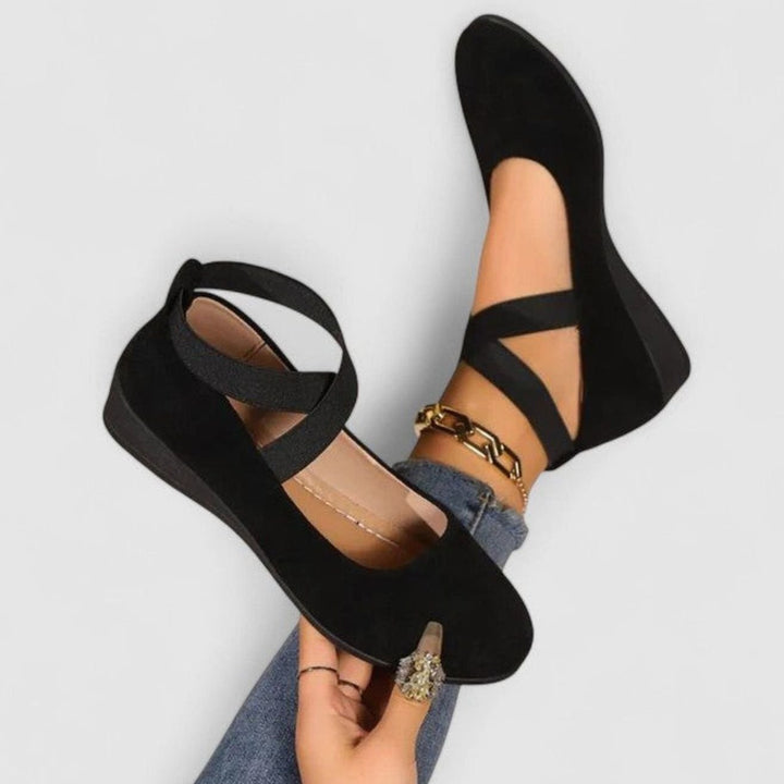 Women's Orthopedic Cross-Strap Slip-On Ballet Flats - Black