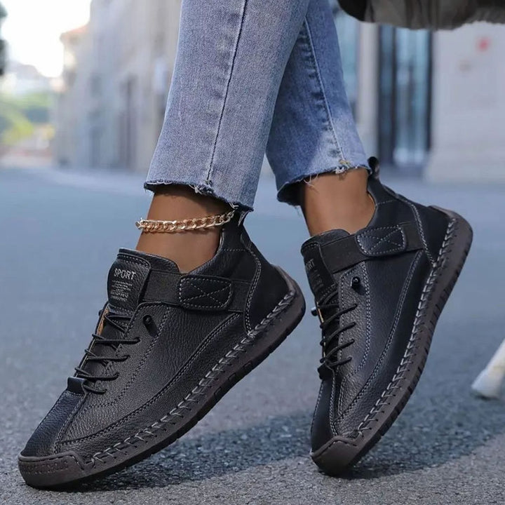 Women's Orthopedic Lace-Up Suede Low-Top Sneakers Wide Fit - Black