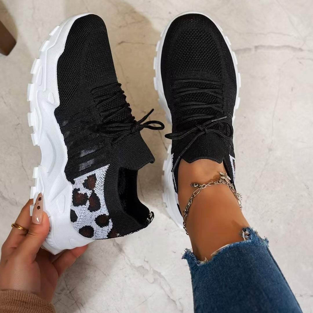 Women's Orthopedic Sneakers Wide Toe Box Arch Support Lace-Up - Black/White