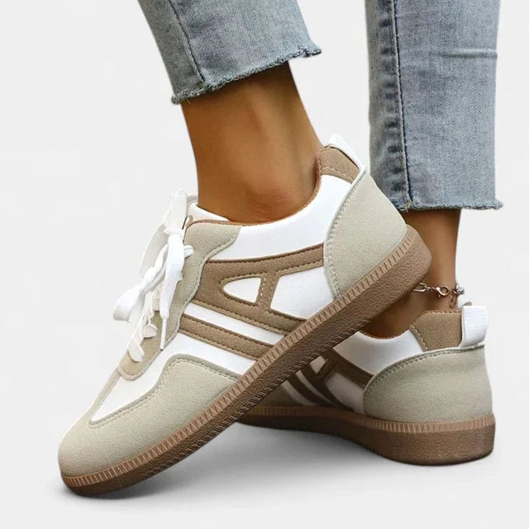 Women's Orthopedic Wide-Toe-Box Lace-Up Retro Sneakers