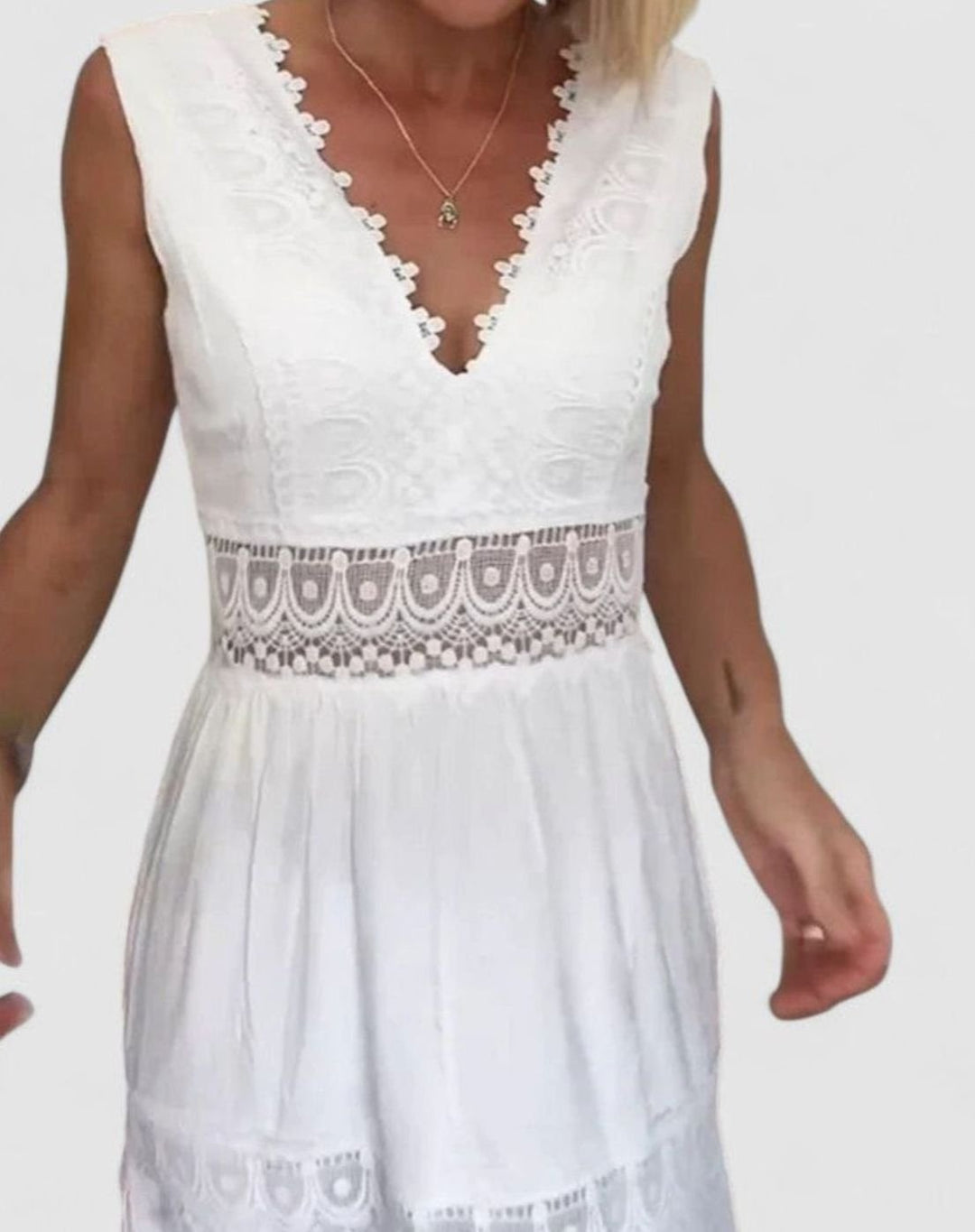 Women's V-Neck Crochet Lace Tiered Sleeveless Midi Dress
