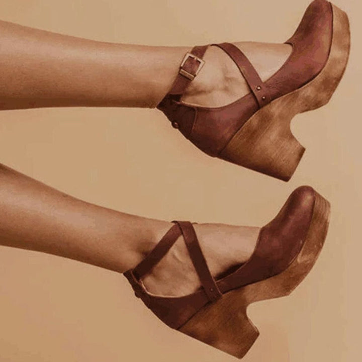 Women's Vintage Cross-Strap Block Heel Mary Jane Pumps