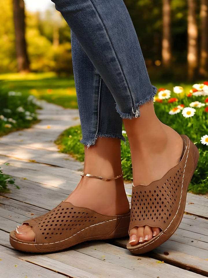 Elianna | Women's Slip-on Sandal